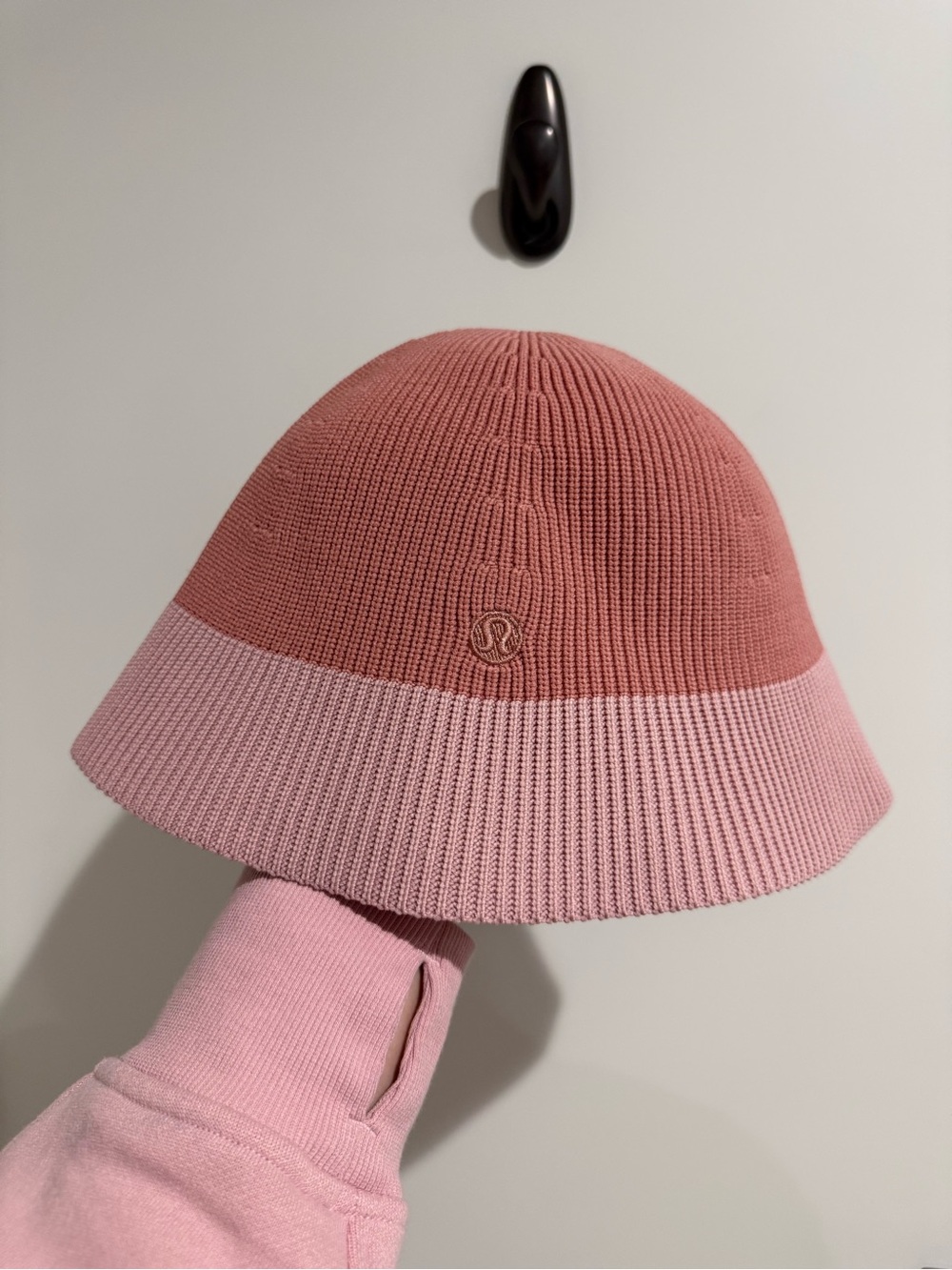 lululemon athletica Two-Tone Pink Knit Bucket Hat